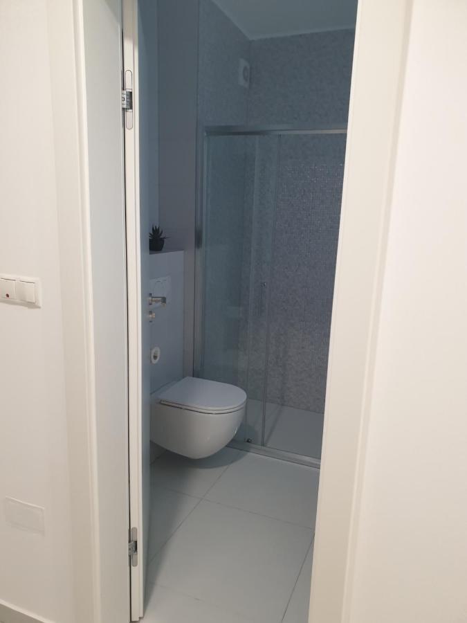 Apartman Viktoria Tuzla Exterior photo