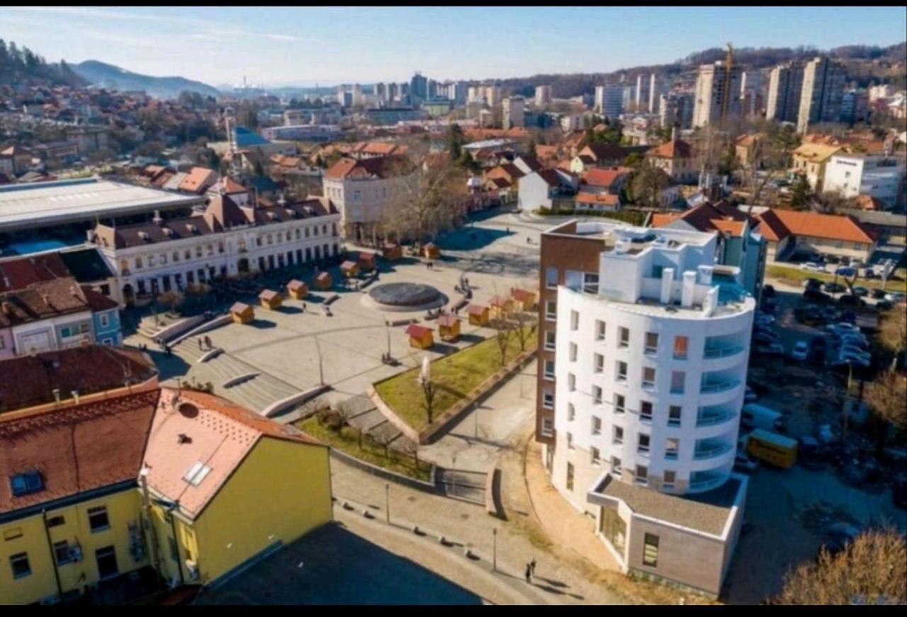 Apartman Viktoria Tuzla Exterior photo